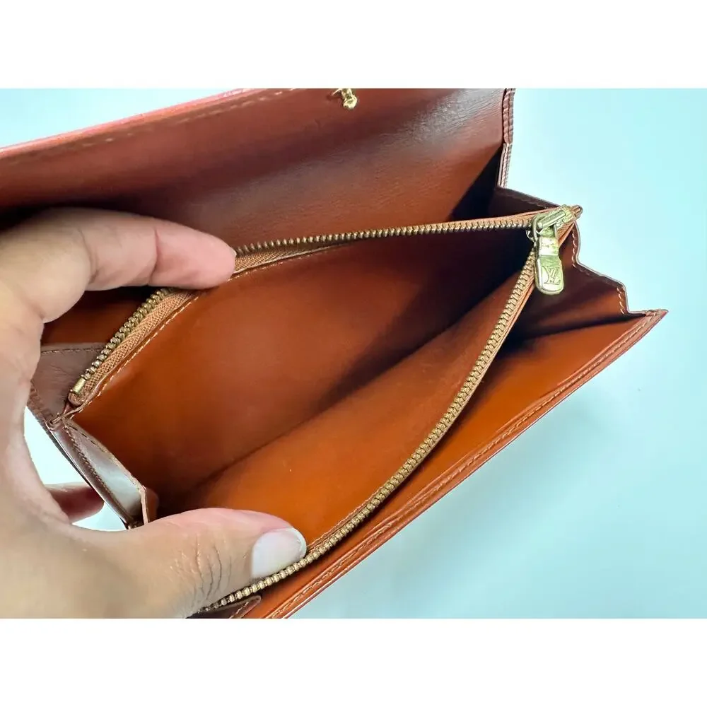 Authentic Vintage Louis Vuitton EPI Leather Long Wallet - Picture 12 of 13